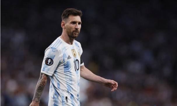 1999年，丹江口水底古墓现世，引出一桩有趣的古代男女绯闻